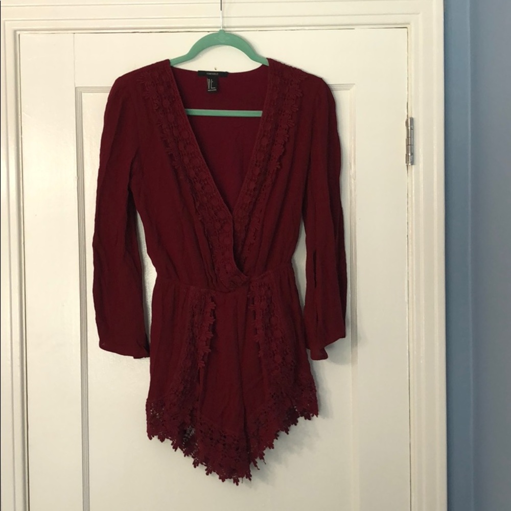Bought this from a re-sale and never worn